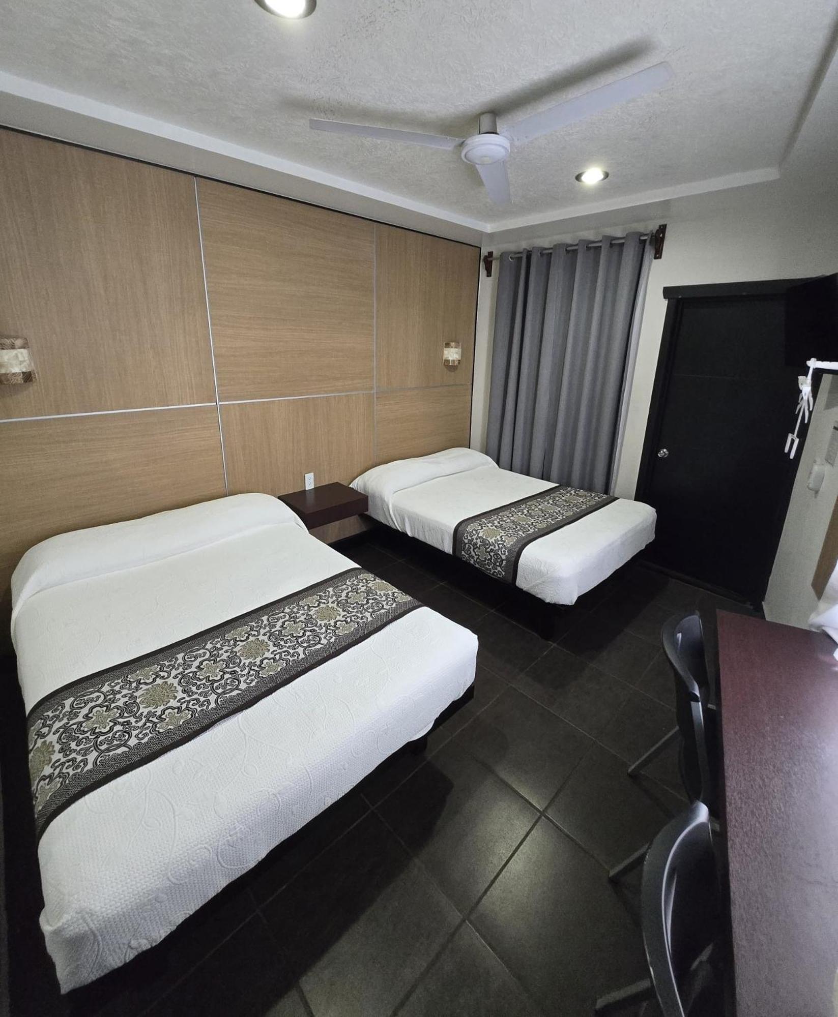Hotel Raga Inn Тамасопо Екстериор снимка